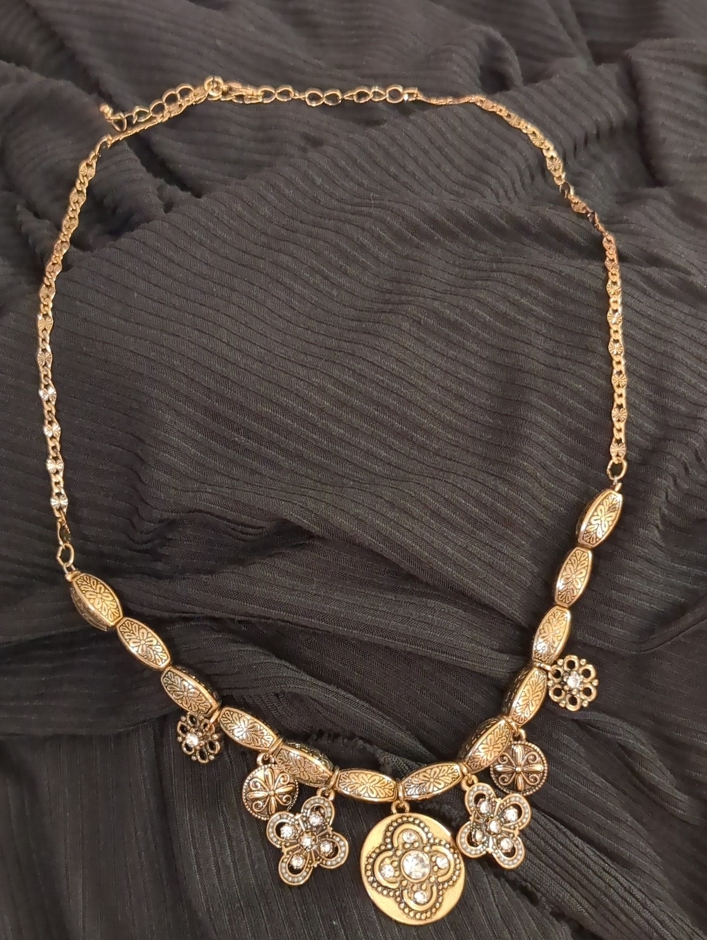 Gold Floral Pendant Statement Necklace - Women Jewelry